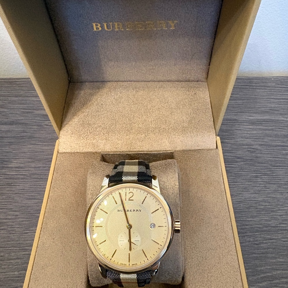 Burberry BU10001 Honey Dial Men's Watch